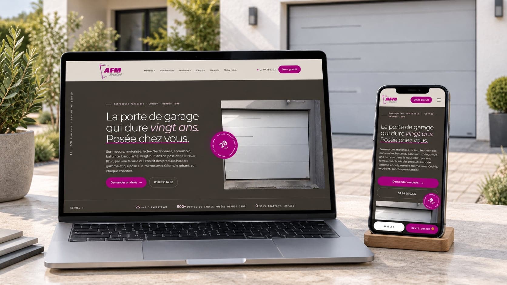 Site de AFM Bruckert : page portes de garage, sur ordinateur et téléphone