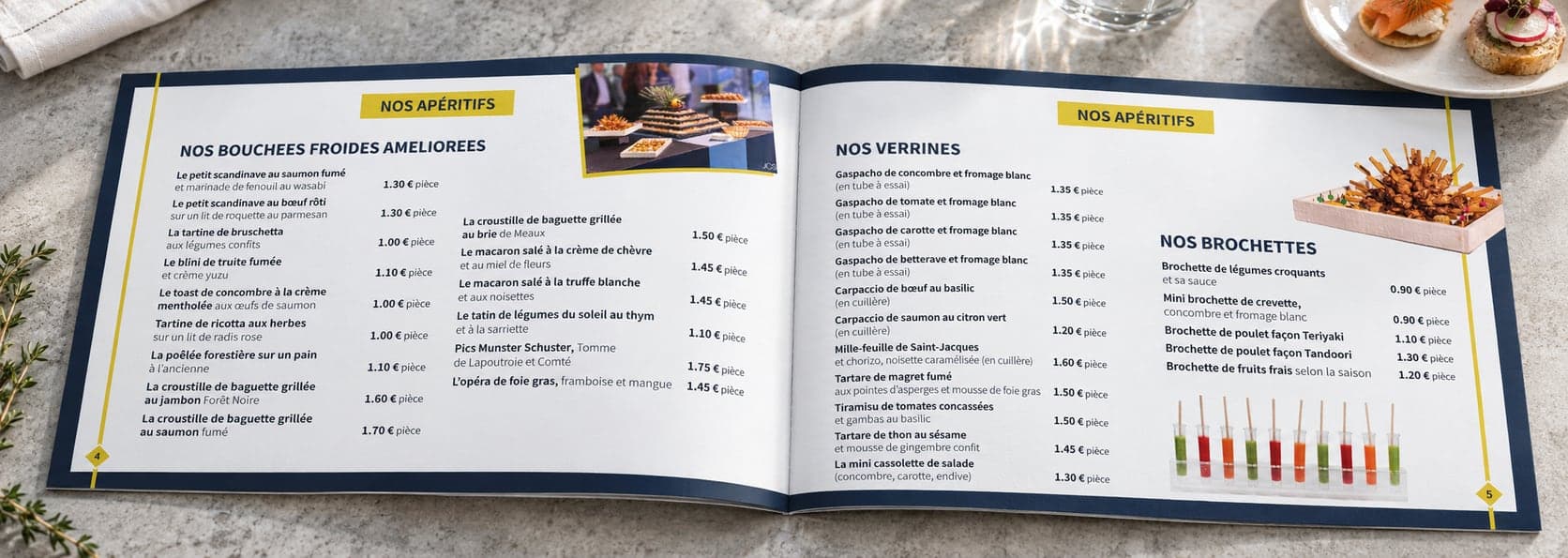 Brochure Traiteur Simon ouverte sur les pages apéritifs, verrines et brochettes